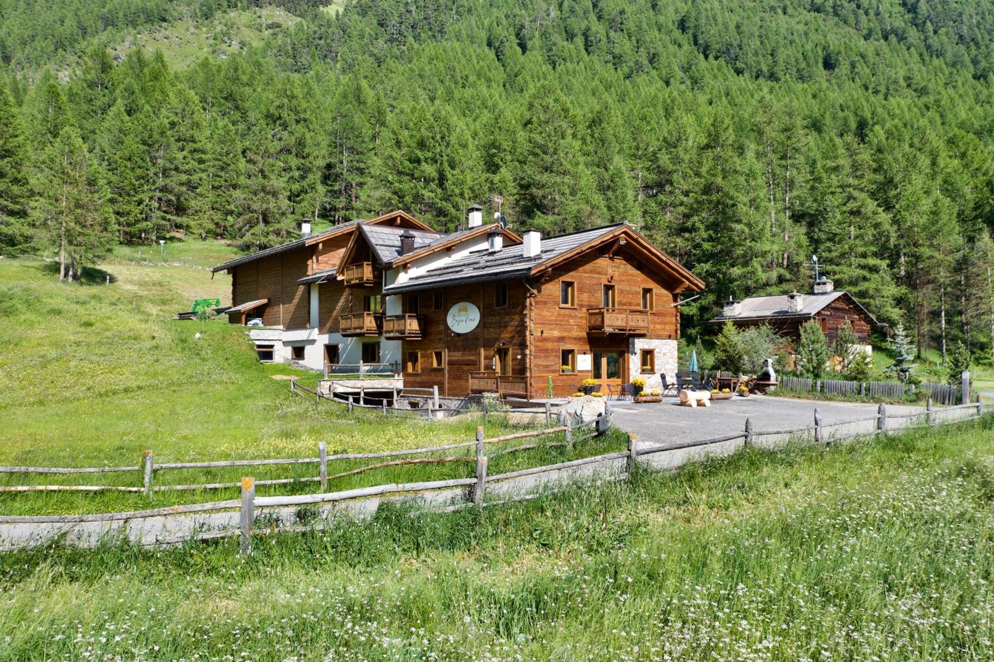 Agriturismo Bosco D'Oro Livigno Eksteriør billede